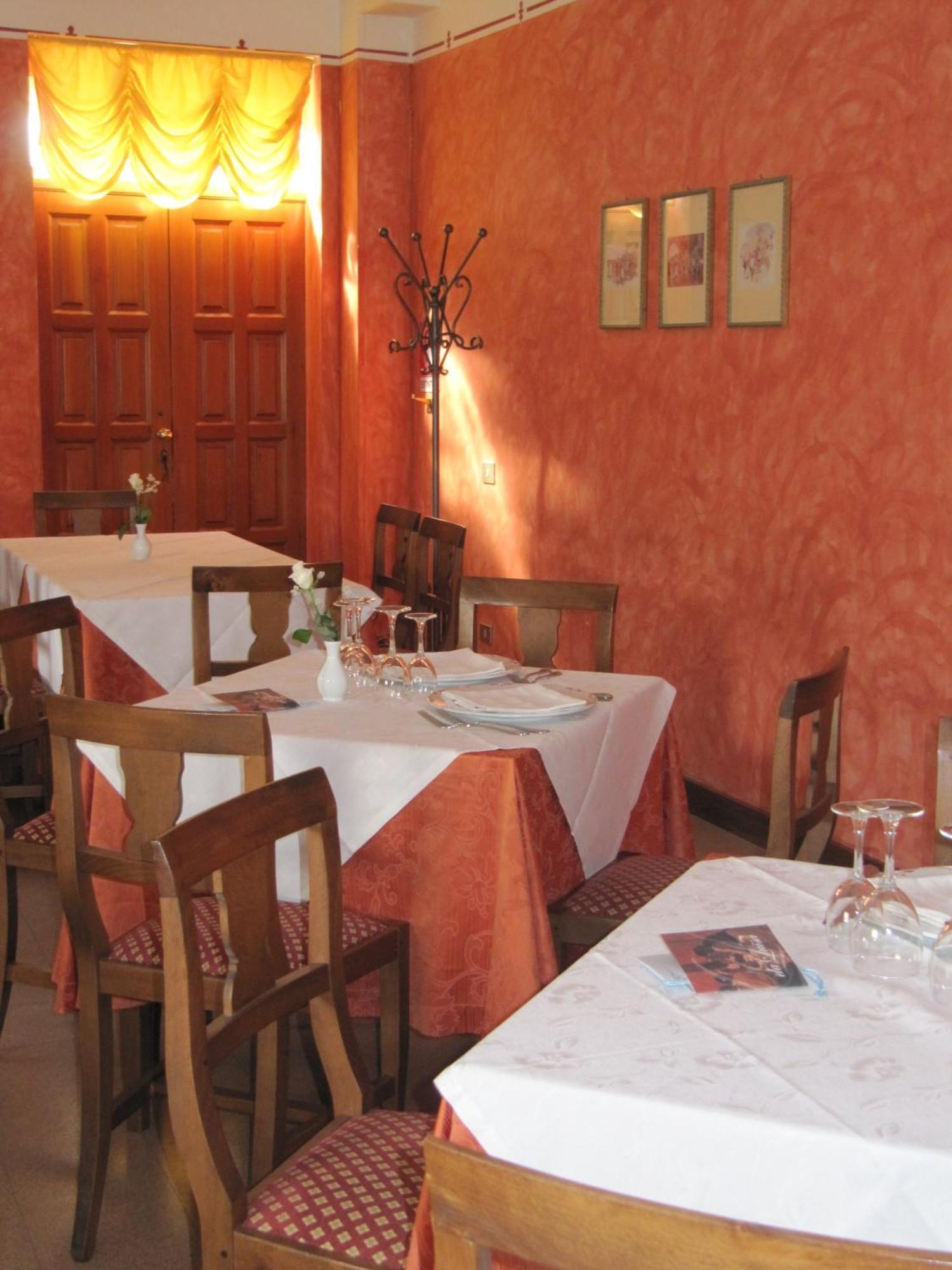 Casa Di Mi Bed & Breakfast Serrungarina Eksteriør bilde
