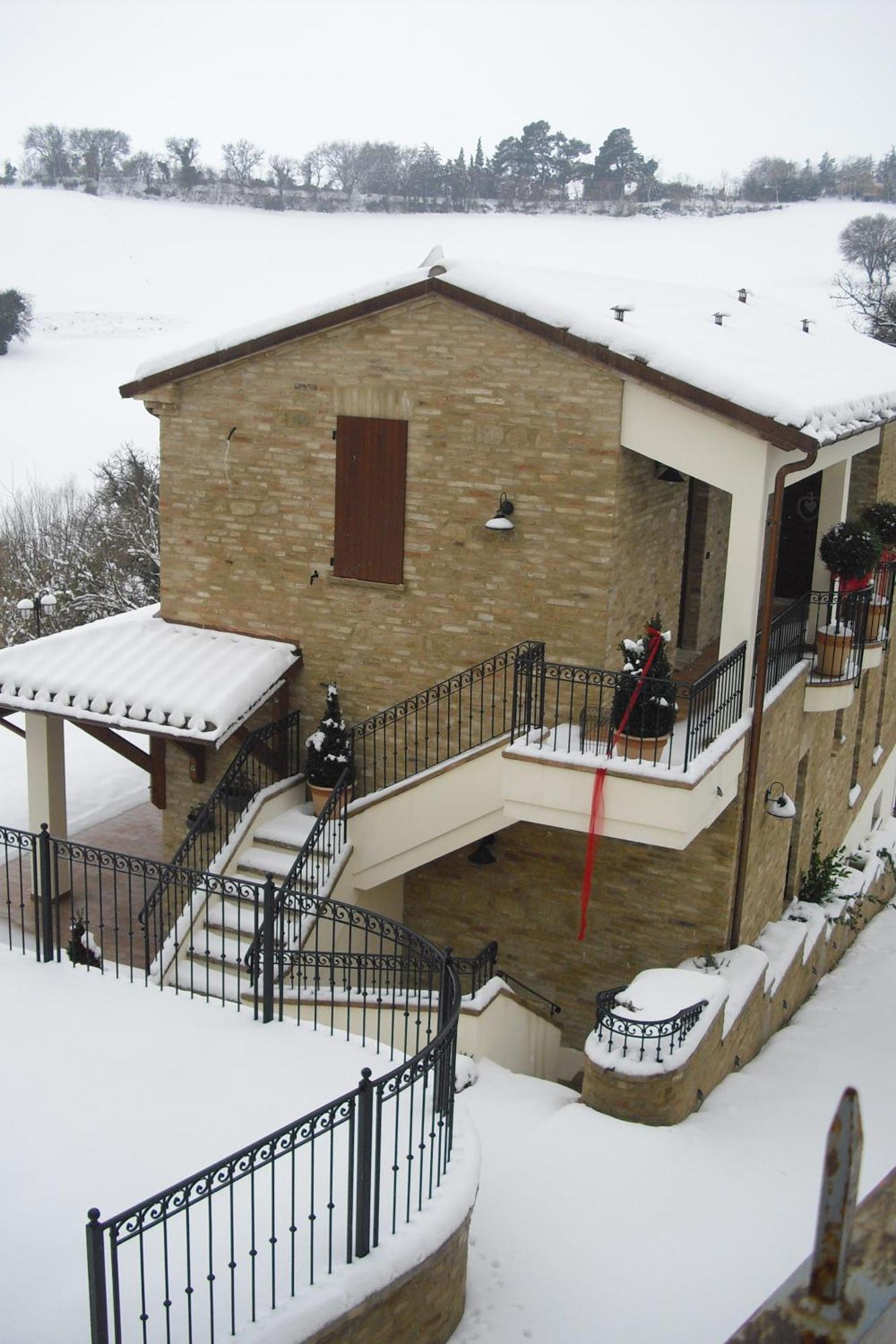 Casa Di Mi Bed & Breakfast Serrungarina Eksteriør bilde